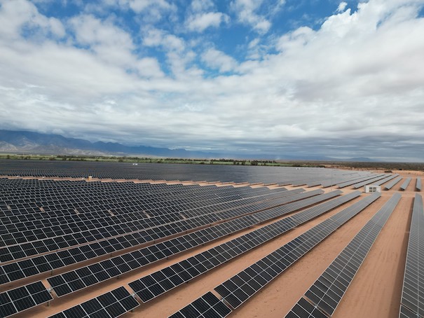 Parque Las Lomas energía solar